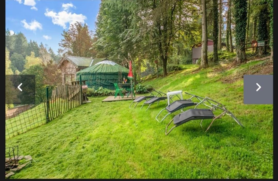 Yourte Mongole Et Cabane Houffalize Exterior foto